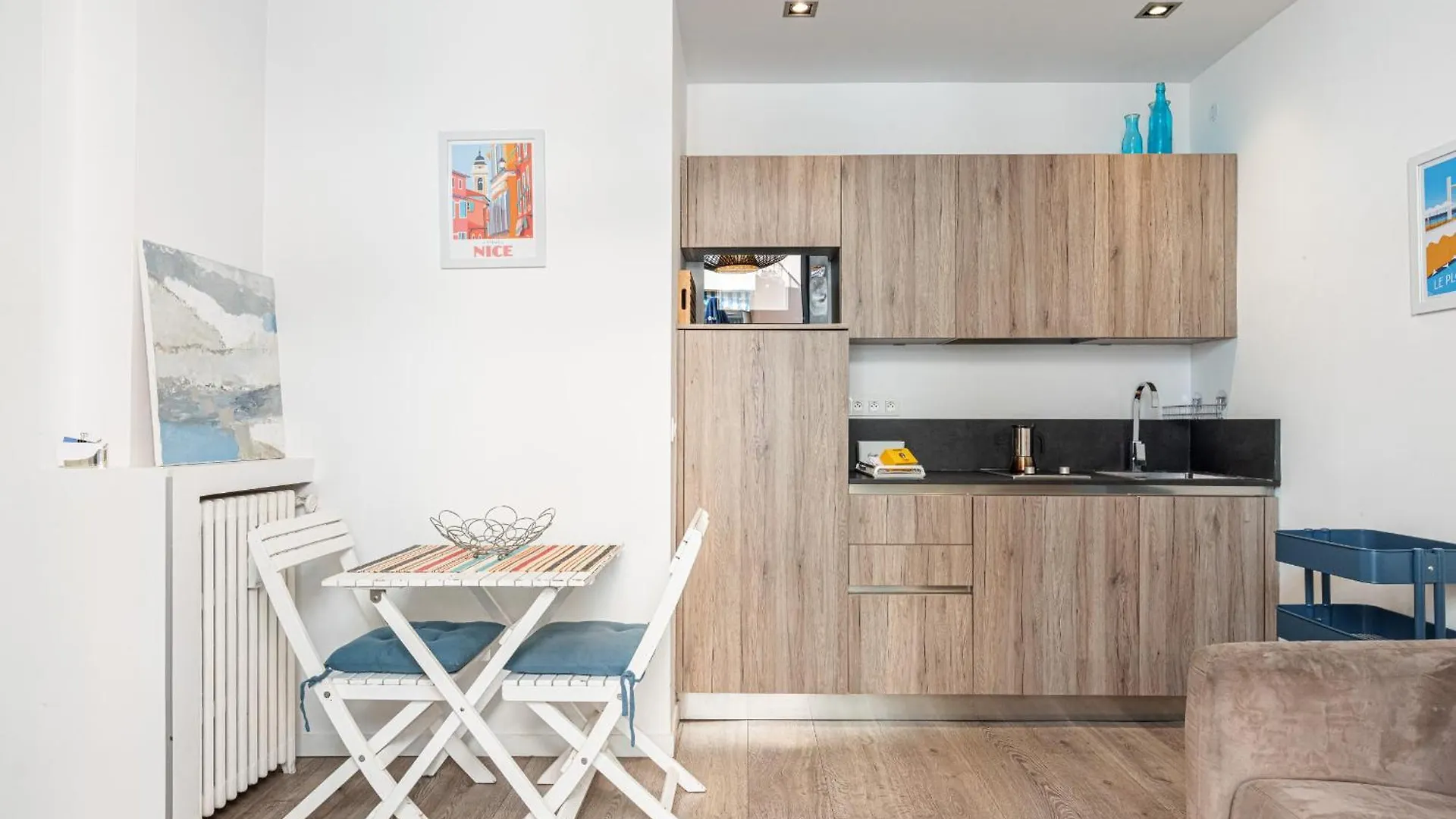 Apartamento Large Terrace 1 Bdr Near Garibaldi Square Niza 0*,